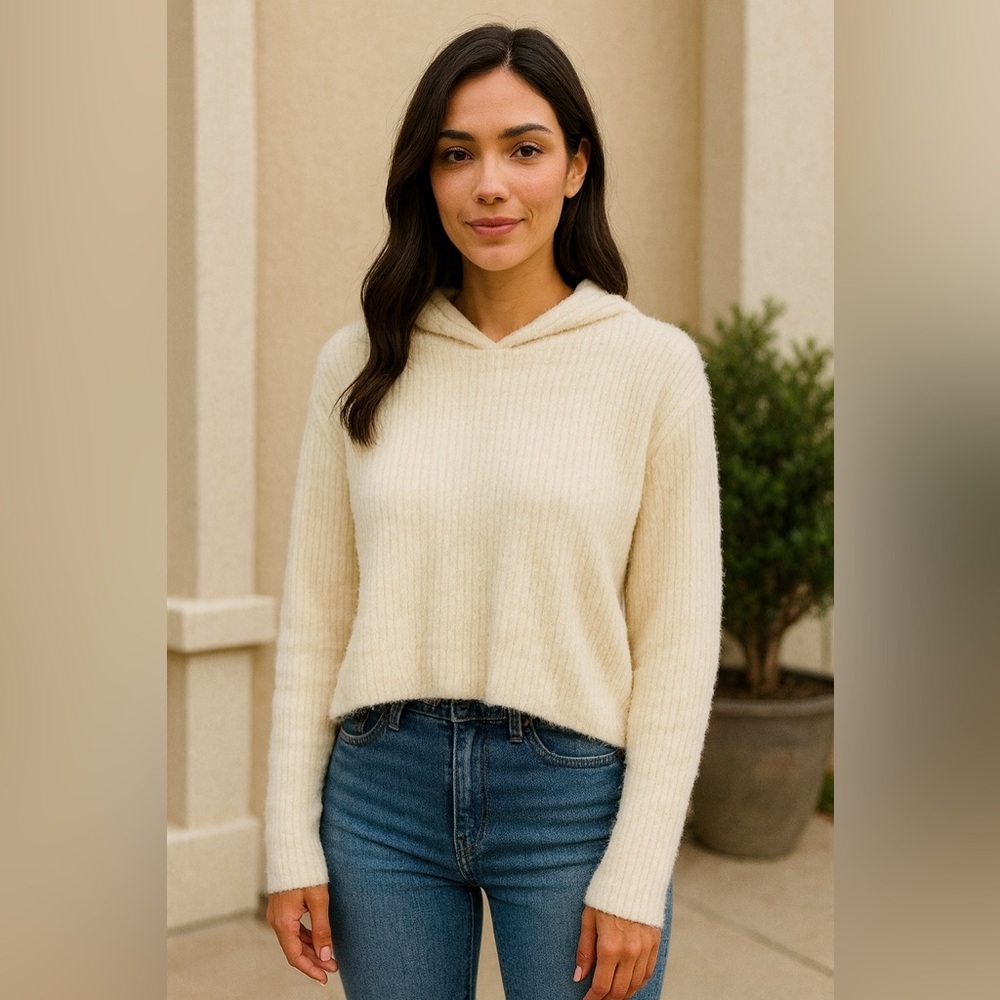 Fornia los angeles crop ivory hoodie sweatshirt size small
